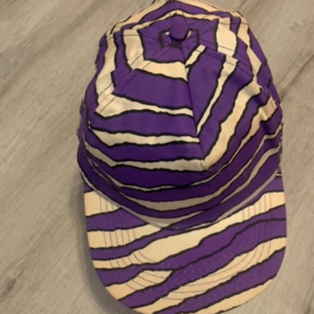 Snapback Hat cap Purple Beige Tiger Stripe